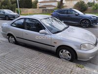 Usado Honda Civic SR 125 CV (91 kW) 2000 Gris / plata Coupe