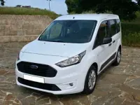 Usado Ford Tourneo Trend 120 CV (88 kW) 2021 Monovolumen