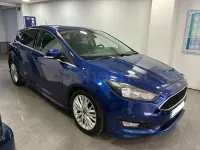 Usado Ford Focus Sport 125 CV (91 kW) 2016 Azul Berlina