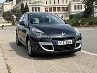 Usado Renault Scénic III Dynamique 130 CV (95 kW) 2011 Gris / plata Monovolumen