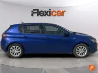 Usado Peugeot 308 130 CV (95 kW) 2019 Azul Berlina