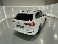 Usado VW Golf VIII Life 110 CV (80 kW) 2021 Blanco Familiar
