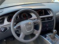 Usado Audi A4 136 CV (100 kW) 2011 Gris / plata Berlina