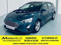 Usado Ford Focus Trend 120 CV (88 kW) 2019 Azul Familiar