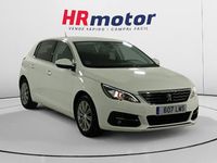 Usado Peugeot 308 Allure 131 CV (96 kW) 2019 Gris Utilitario