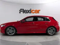 Usado Mercedes A180 136 CV (100 kW) 2019 Rojo Berlina