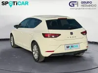 Usado Seat Leon Reference 115 CV (84 kW) 2017 Blanco Berlina