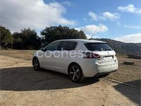 Usado Peugeot 308 Allure 130 CV (95 kW) 2018 Blanco Berlina
