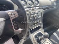 Usado Ford Galaxy Ghia 140 CV (102 kW) 2007 Azul Monovolumen
