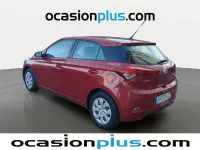 Usado Hyundai i20 84 CV (61 kW) 2018 Rojo Utilitario