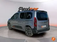 Usado Citroën Berlingo Shine 102 CV (75 kW) 2021 Gris Monovolumen
