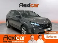 Usado Peugeot 3008 Active 130 CV (95 kW) 2021 Gris SUV