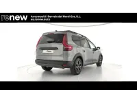 Usado Dacia Jogger Extreme 140 CV (102 kW) 2025 Gris / plata Monovolumen