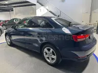 Usado Audi A3 116 HP (85 kW) 2019 Azul Sedan