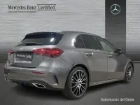 Usado Mercedes A180 136 CV (100 kW) 2025 Gris / plata Berlina