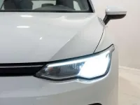 Usado VW Golf VIII Life 116 CV (85 kW) 2021 Blanco Utilitario