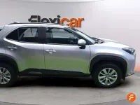 Usado Toyota Yaris Cross Active 116 CV (85 kW) 2025 Gris SUV