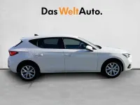Usado Seat Leon Style 117 CV (86 kW) 2025 Blanco Berlina