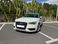 Käytetty Audi A3 Attraction 125 HP (91 kW) 2015 Valkoinen Sedan