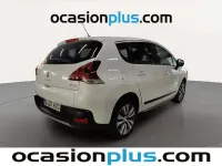 Usado Peugeot 3008 Style 120 CV (88 kW) 2014 Blanco Familiar