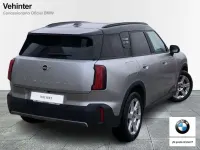 Usado Mini One D Countryman Essential 163 CV (119 kW) 2025 Plateado SUV