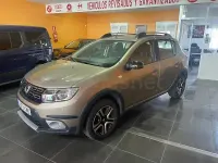 Usado Dacia Sandero Stepway 95 CV (69 kW) 2018 Beige Berlina