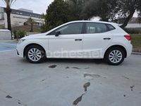 Usado Seat Ibiza Style 95 CV (69 kW) 2018 Blanco Berlina