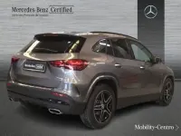 Usado Mercedes GLA200 150 CV (110 kW) 2024 Gris montaña SUV