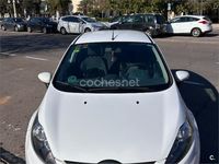 Usado Ford Fiesta Titanium 82 HP (60 kW) 2011 Branco Citadino