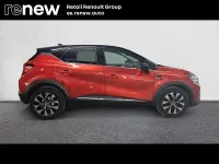 Usado Renault Captur Techno 140 CV (102 kW) 2023 Rojo SUV