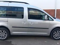 Usado VW Caddy Trendline 102 CV (75 kW) 2012 Blanco Monovolumen