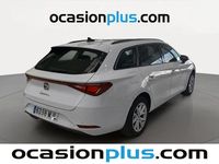Usado Seat Leon Style 130 CV (95 kW) 2023 Blanco Monovolumen