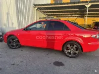 Usado Mazda 6 Active 121 CV (88 kW) 2006 Rojo Berlina