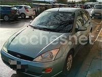 Usado Ford Focus Ghia 90 CV (66 kW) 2000 Verde Berlina