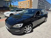 Usado Volvo V60 Summum 150 CV (110 kW) 2017 Negro Familiar