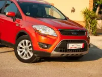 Usado Ford Kuga Trend 140 CV (102 kW) 2010 Naranja SUV