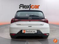 Usado Hyundai i20 100 CV (73 kW) 2020 Blanco Utilitario