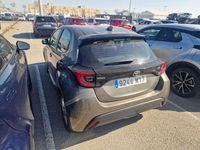 Usado Toyota Yaris Hybrid Active 116 CV (85 kW) 2025 Marrón Utilitario