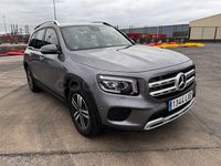 Usado Mercedes GLB200 163 CV (119 kW) 2021 Gris / plata SUV