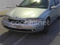 Usado Renault Laguna II Authentique 100 CV (73 kW) 2003 Gris / plata Berlina