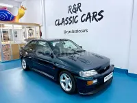 Usado Ford Escort RS 150 CV (110 kW) 1993 Verde Berlina