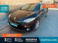 Usado Renault Mégane Dynamique 130 CV (95 kW) 2012 Marrón Berlina