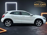 Begagnad Mercedes GLA200 136 HK (100 kW) 2017 Vit SUV