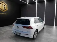 Usado VW Golf VIII Life 115 CV (84 kW) 2022 Blanco metalizado