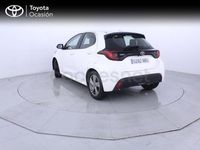 Usado Toyota Yaris Hybrid Active 116 CV (85 kW) 2025 Blanco Berlina
