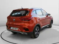 Usado MG ZS Comfort 106 CV (77 kW) 2025 Naranja SUV