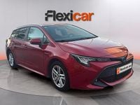 Usado Toyota Corolla Active 122 CV (89 kW) 2021 Rojo Familiar