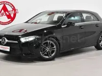 Usado Mercedes A180 Business 136 CV (100 kW) 2020 Negro Utilitario