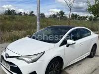 Usado Toyota Avensis Advance 143 CV (105 kW) 2017 Blanco Berlina