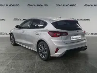 Usado Ford Focus ST-Line 155 CV (114 kW) 2024 Plata perla (metalizado) Berlina